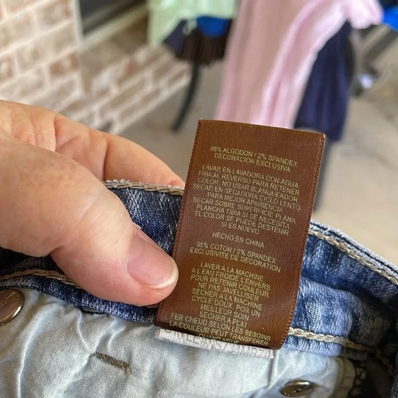 Kut From the Kloth Blue Light Wash Distressed Cuffed Shorts - Picture 10 of 10